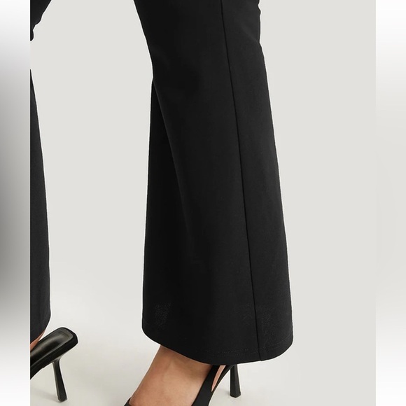 BloomChic Plus Size 3XL Solid Pocket Flare Leg Elastic Waist Pants us22-24 - Picture 4 of 8